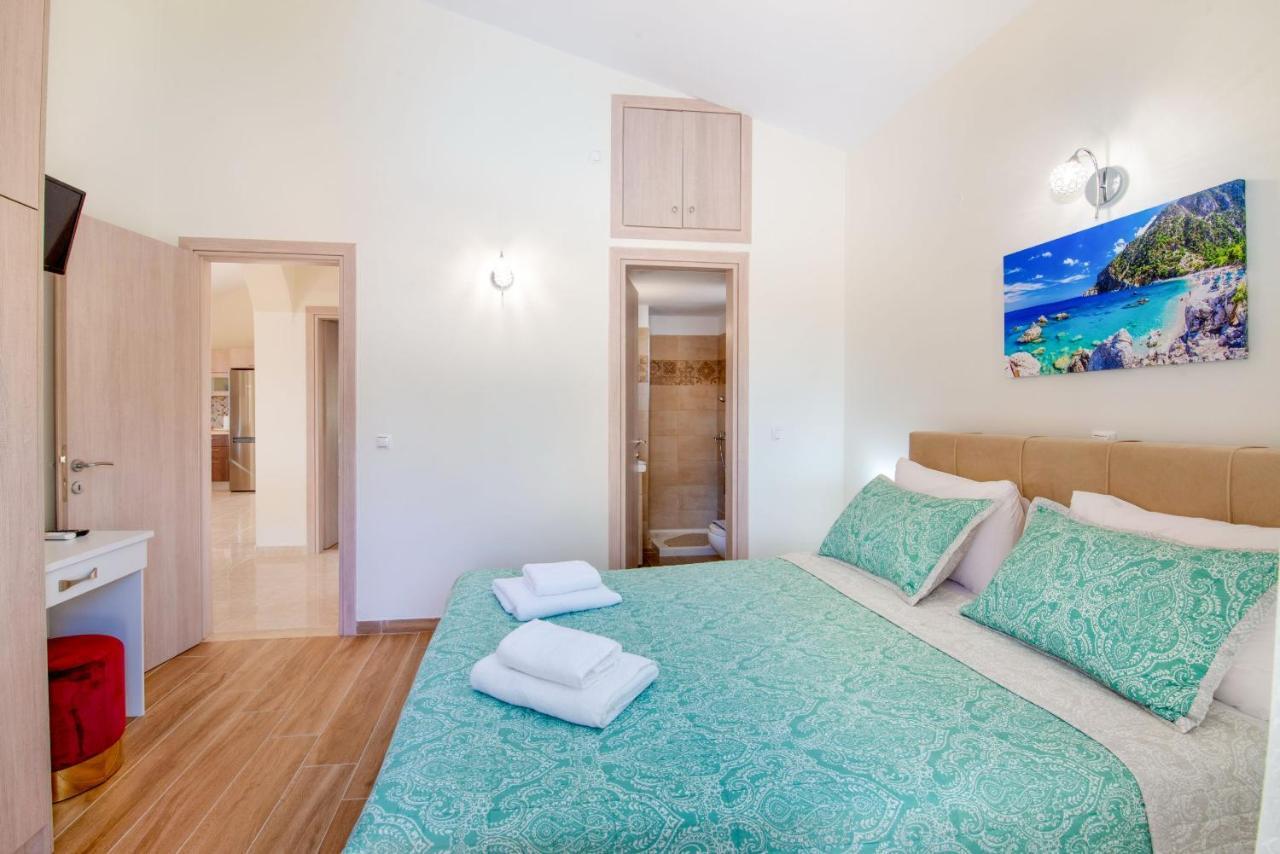Villa Plagia Гайос Екстериор снимка