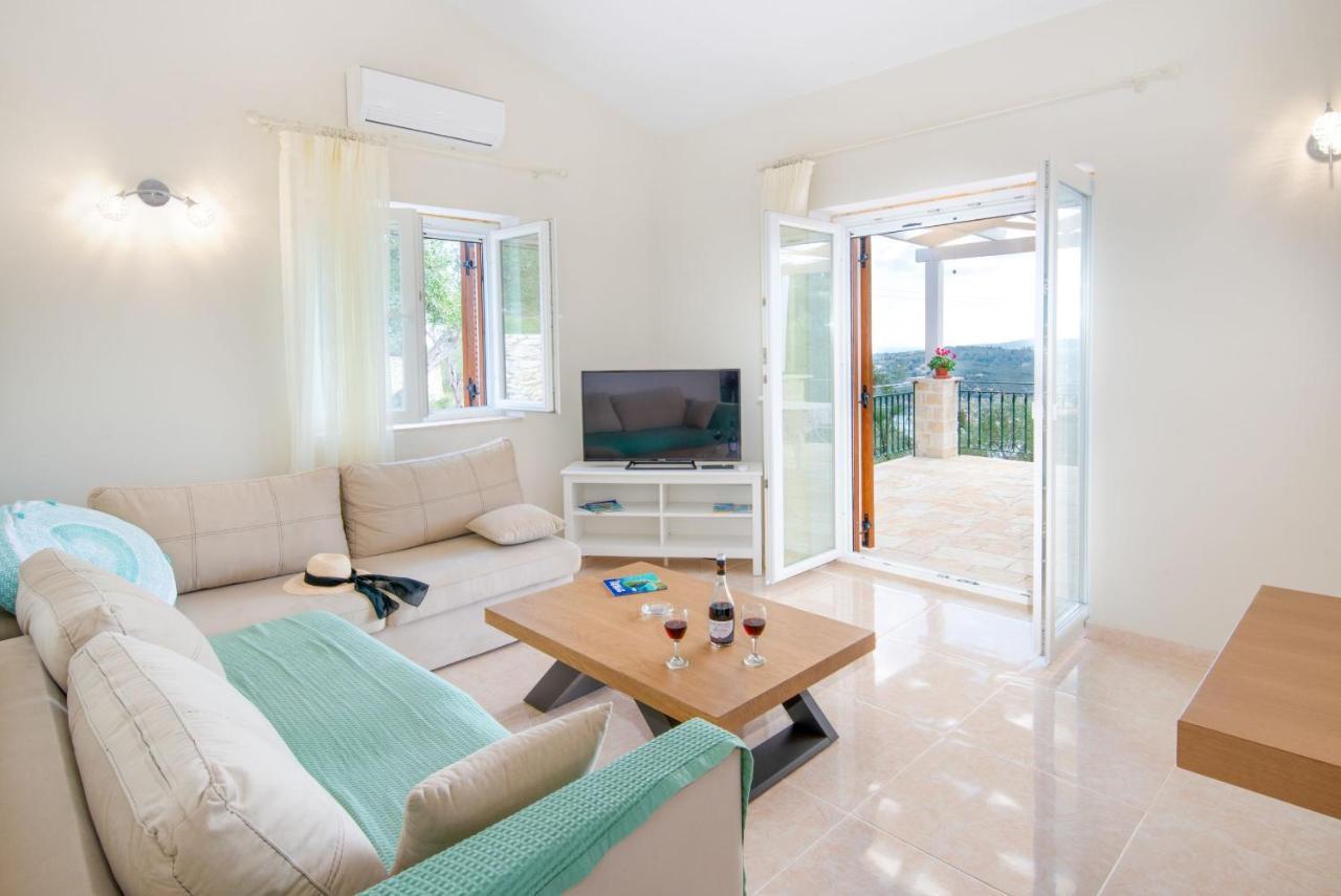 Villa Plagia Гайос Екстериор снимка